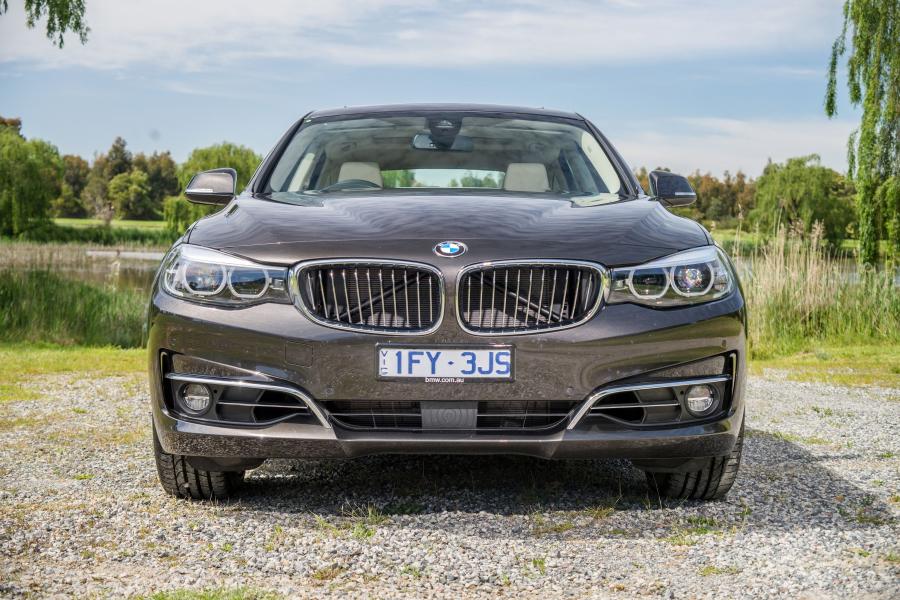  BMW 330i Gran Turismo Luxury Line 2016 года  (AU) (фото 3 из 8)